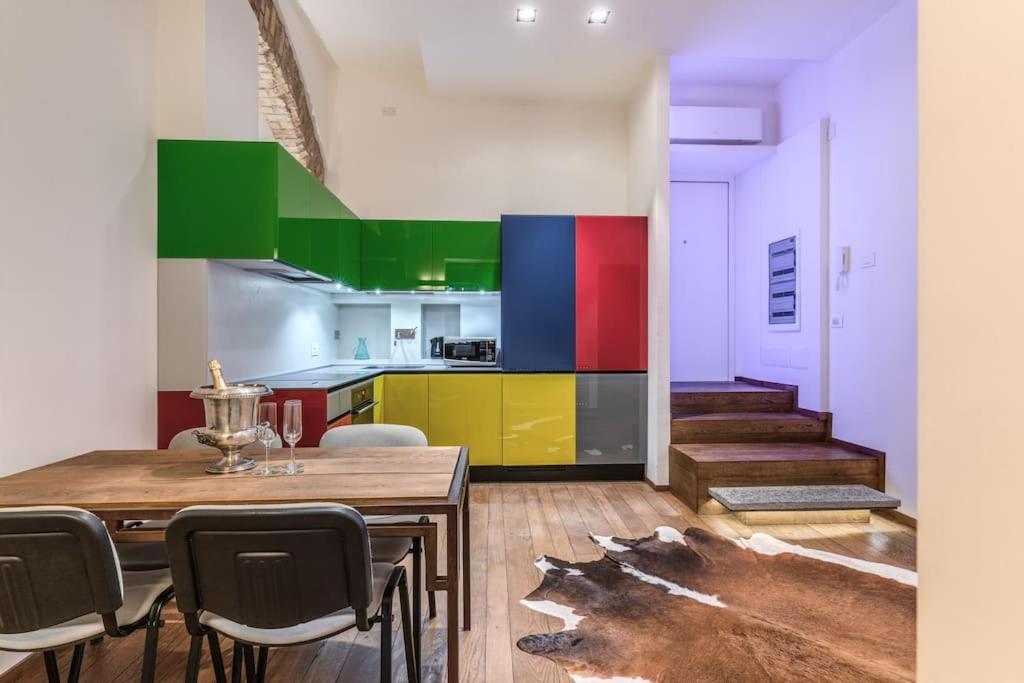 Appartamento Domus Mondrian Luxury House Roma Esterno foto