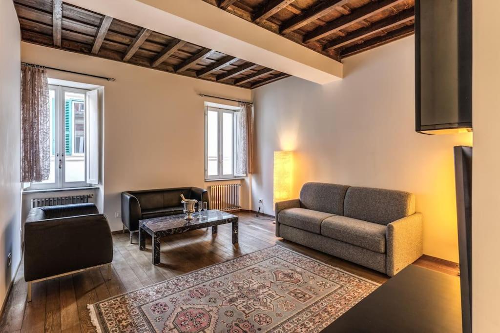 Appartamento Domus Mondrian Luxury House Roma Esterno foto
